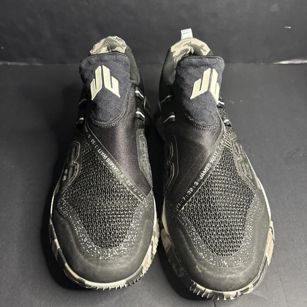 Size 10 - Reebok JJ 3 Black - EF8563